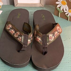 Teva Women's Floral Sandals - Olive and Brown